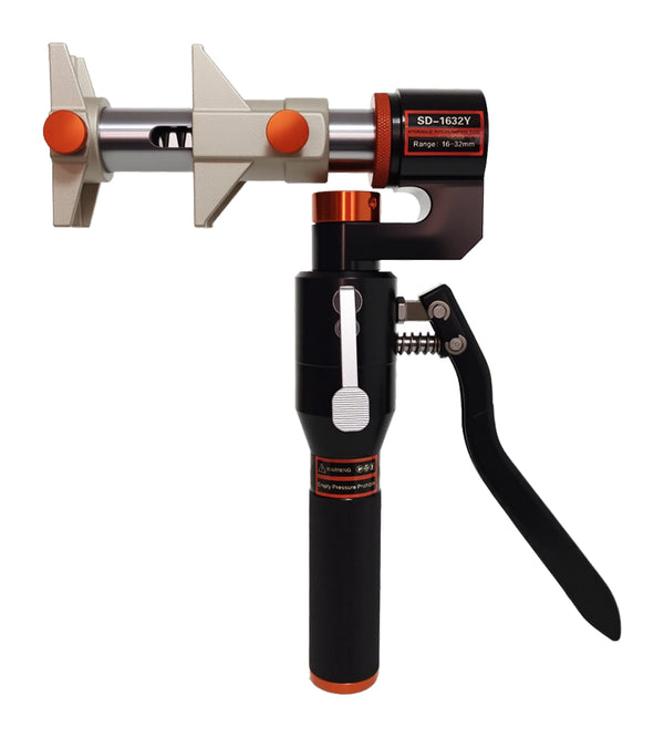 The gallery shows the actual black-and-orange SD-1632Y sliding sleeve press body on pure white. Its accompanying expander, heads, cutters and case are included according to the chosen kit but not shown in this image.